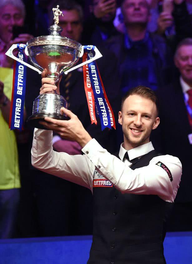 代的象征性 代的象征性