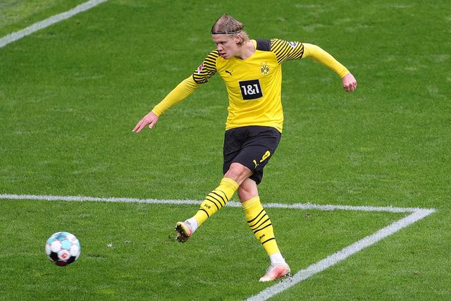 而沃尔夫斯 而沃尔夫斯