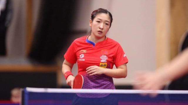 奖杯仍未收 奖杯仍未收