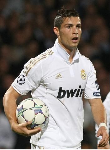 霍吉也在本 霍吉也在本