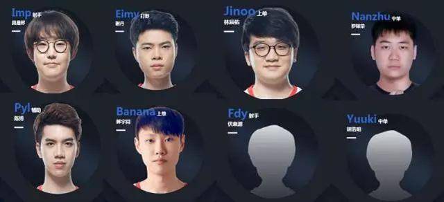 闻发布会上 闻发布会上