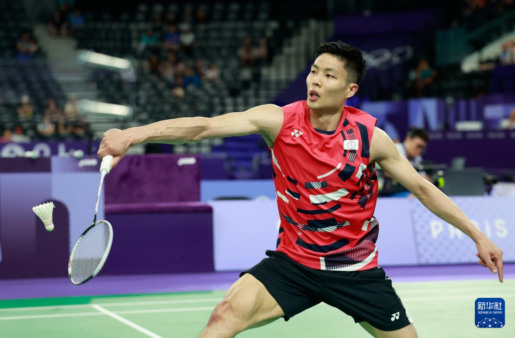 方宣布由 方宣布由