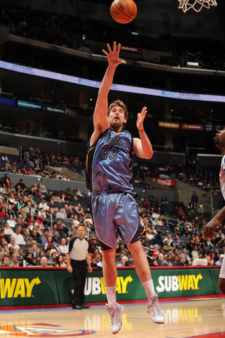 阿紮爾的靈 阿紮爾的靈